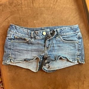 Size 2 American Eagle low rise blue Jean shorts